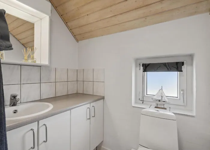 Gorgeous In Harboore With Sauna هاربور